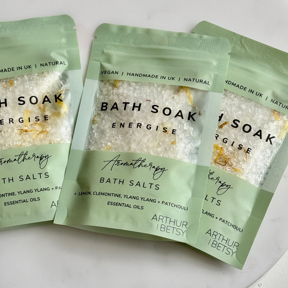 sachet of uk handmade bath soak - energise with aromatherapy bath salts 